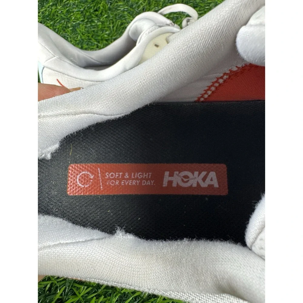 Hoka One One hoka one